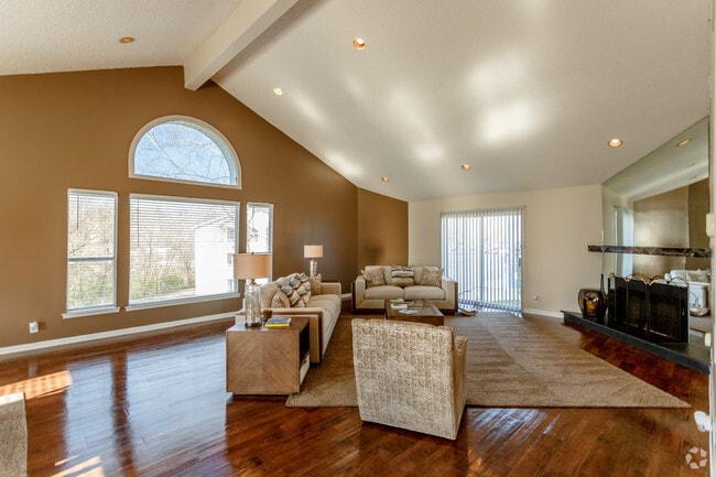 Interior Photo - Pebble Creek Apartments