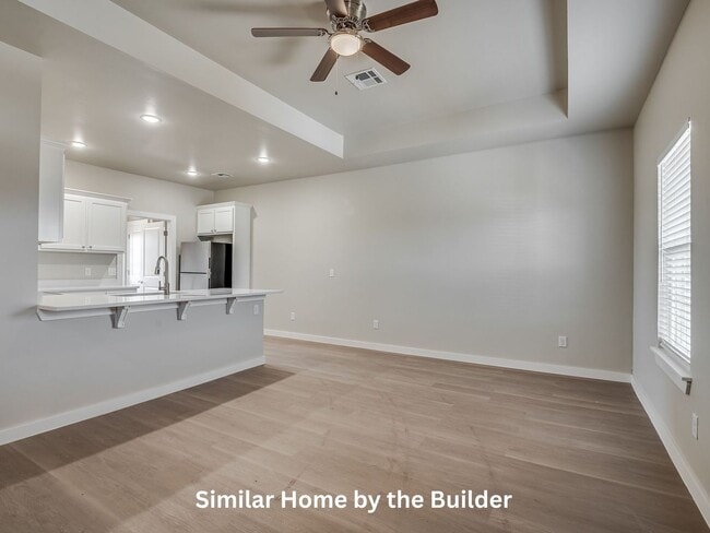 Building Photo - Charming 2-Bedroom Rental – Pet Friendly