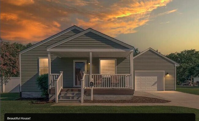 Building Photo - 1119 Ferebee Ave