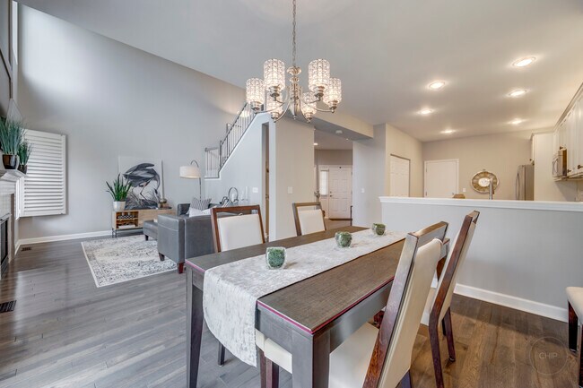 Building Photo - 201 Dorset Ave