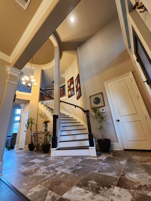 Building Photo - 9707 Lauren Briar Ln