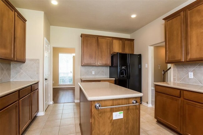 Building Photo - 15015 Misty Stone Ct