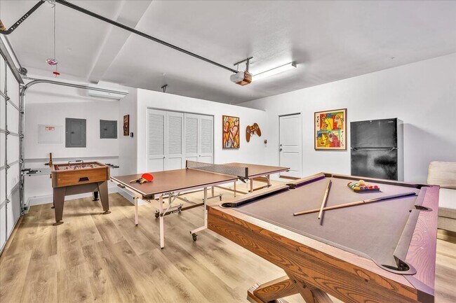 Building Photo - 83796 Moreno St