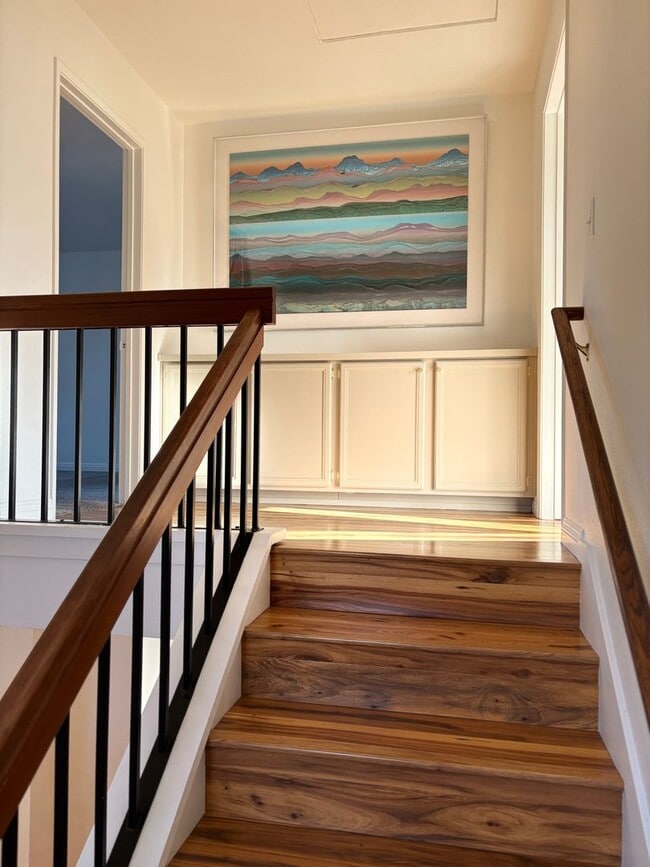 Building Photo - Spacious 3 bedrooms 3 full baths home in Chula Vista