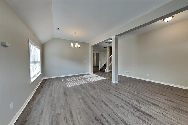 Building Photo - 2902 Grazing Bull Ct