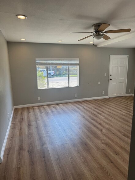 Building Photo - 1535 Patricia Ave