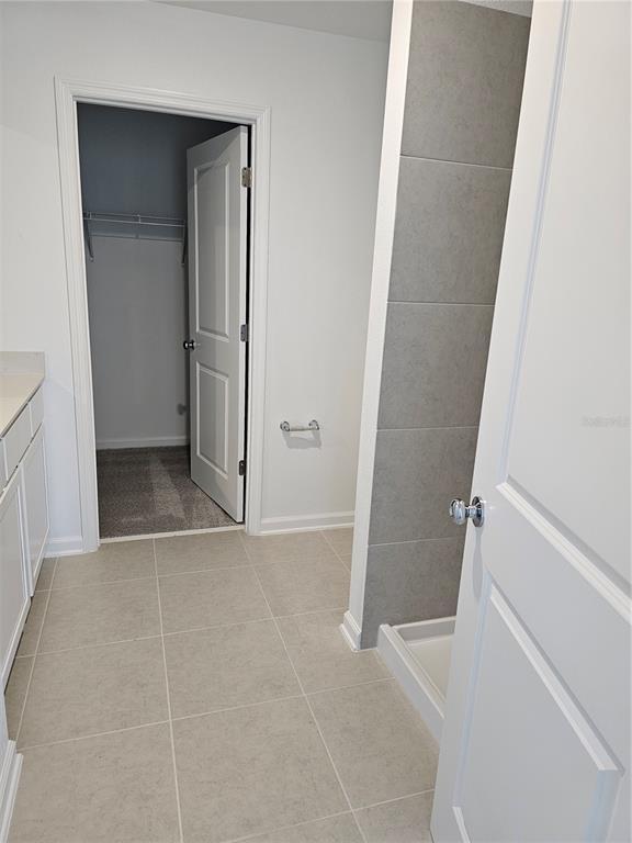 Building Photo - 3386 Alexander Dr