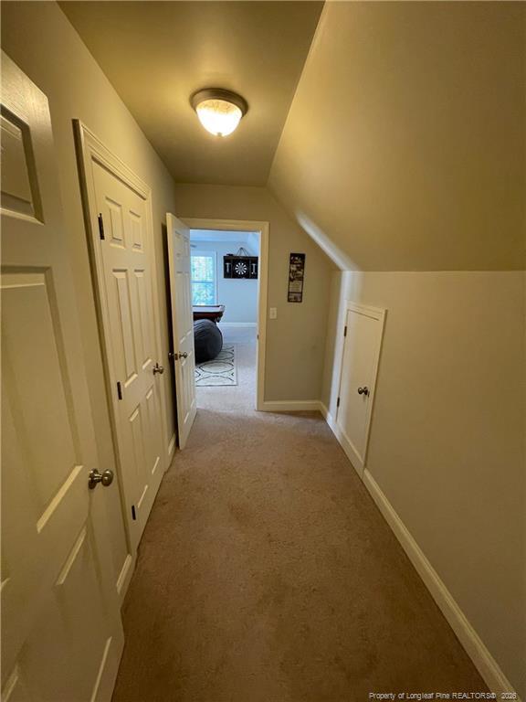 Building Photo - 34 Woodbury Ln