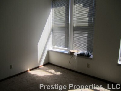 Lower Bedroom view 2 - 401 S Gilbert St