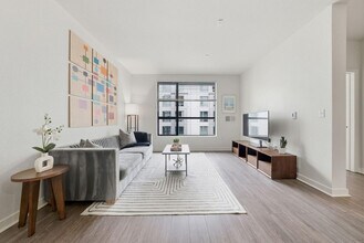 Building Photo - 555 Mission Rock St