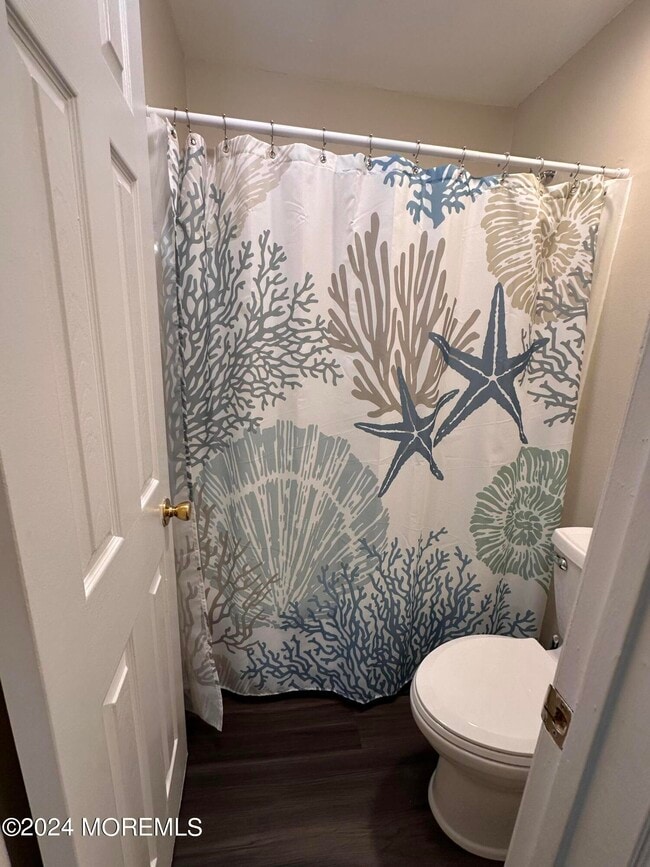 Building Photo - 88 Greenwood Dr