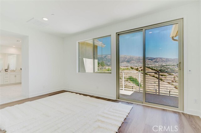 Building Photo - 11716 Canoga Ave