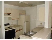 Building Photo - 5956 Westgate Dr