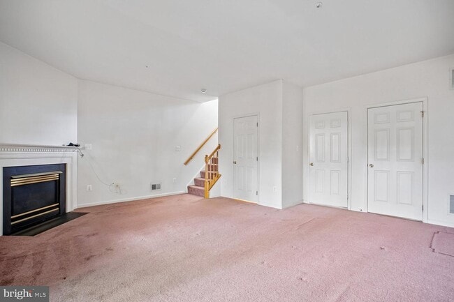 Building Photo - 6610 Hunter Creek Ln