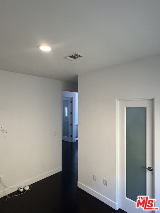 Building Photo - 1739 S Barrington Ave