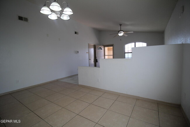 Building Photo - 14009 Robert Ituarte Dr