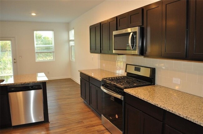 Building Photo - 5745 Thornton Dr