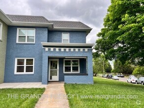 Building Photo - 1518 Wautauga St SW