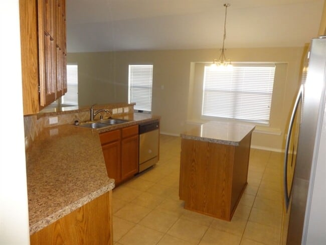 Building Photo - 21415 Branchport Dr