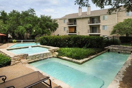 Building Photo - 3600 Greystone Dr