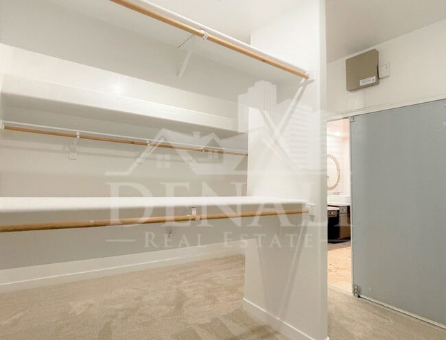 Building Photo - 26623 N 44th St