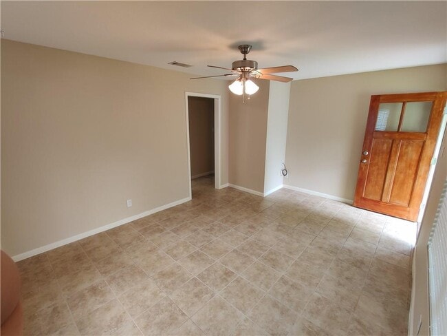 Building Photo - 300 Wilmes Dr