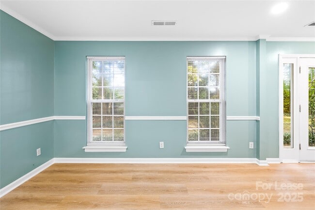 Building Photo - 4528 McKee Rd