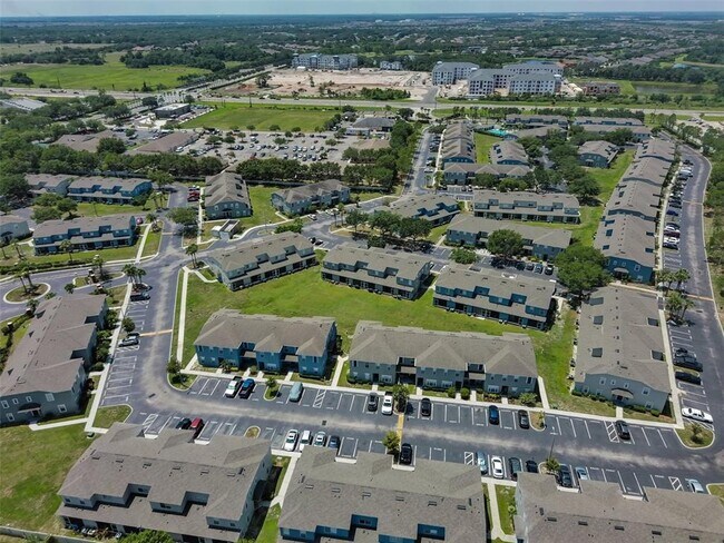 Building Photo - 12950 Kings Crossing Dr