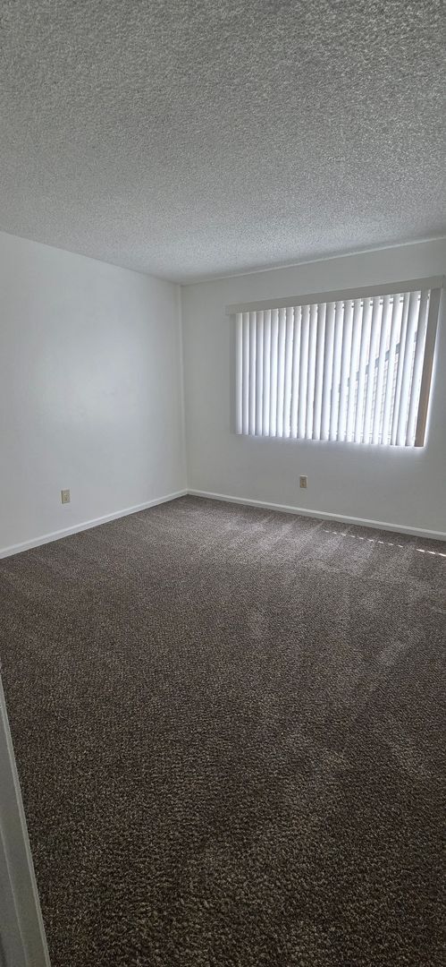 Building Photo - Completely Remodeled Colton Condo in Gated Community