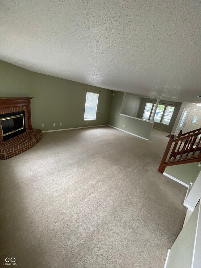 Building Photo - 10403 Bicknell Cir