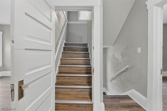 Building Photo - 11404 Orville Ave