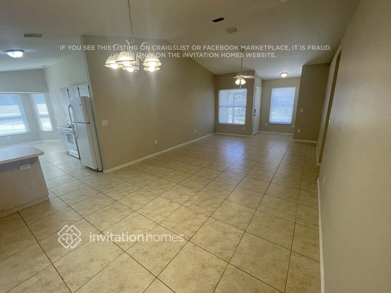Building Photo - 21514 Ironton Ave