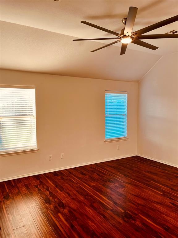 Building Photo - 1208 Rainbow Parke Dr