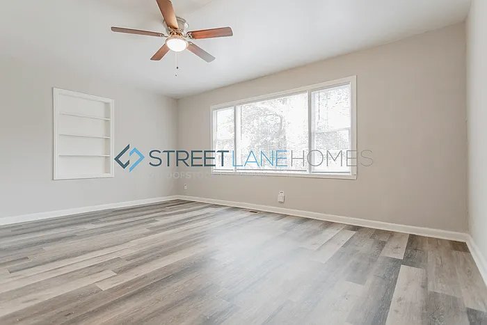 Building Photo - 4202 16th Ave