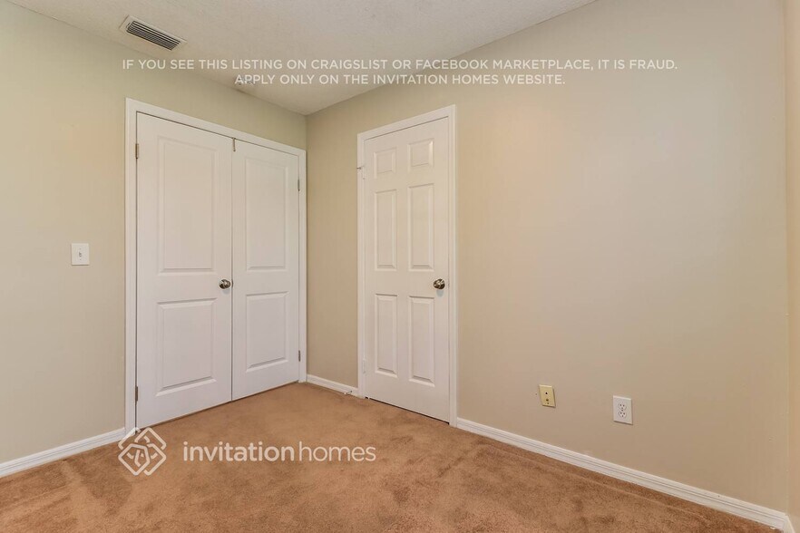 Building Photo - 9703 Pleasant Run Way
