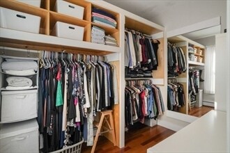 Building Photo - 596 E 2nd St