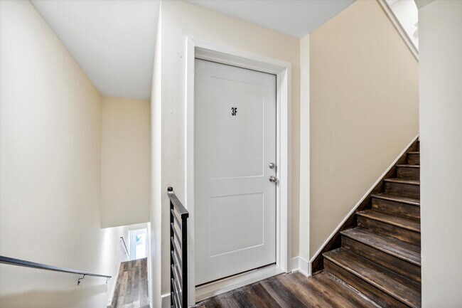 Building Photo - 1804 W Berks St