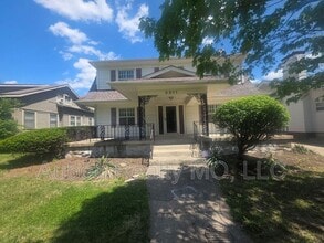 Building Photo - 5311 Rockhill Rd