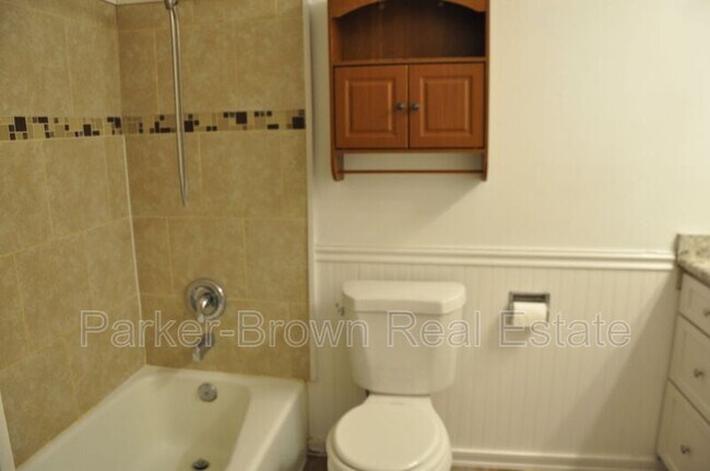 Building Photo - 430 N 470 W