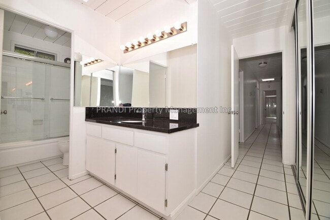 Building Photo - "Charming 4-Bedroom Oasis in San Rafael – ...