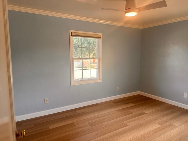 Building Photo - 3BD/1BA Home in Lovely Westwood Neighborhood