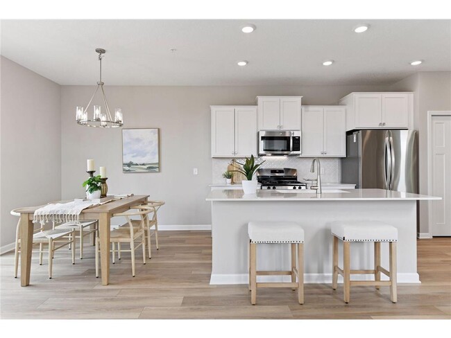 Building Photo - 4730 Bottlebrush Ln