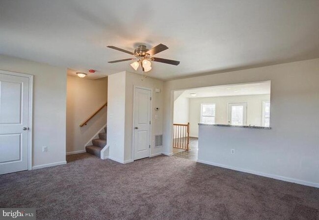 Building Photo - 203 Sage Cir