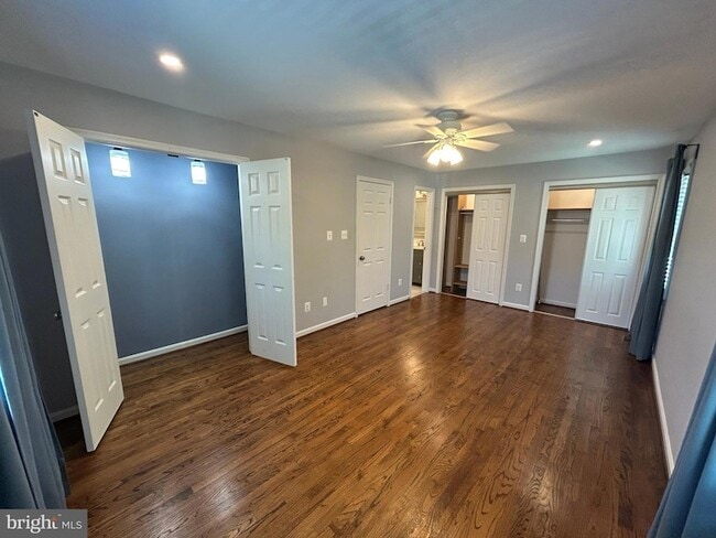 Building Photo - 4054 Norbeck Square Dr
