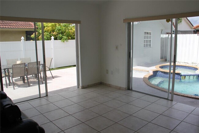 Building Photo - 5402 SW 144th Ct