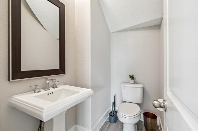 Building Photo - 21323 Blue Wood Aster Ct