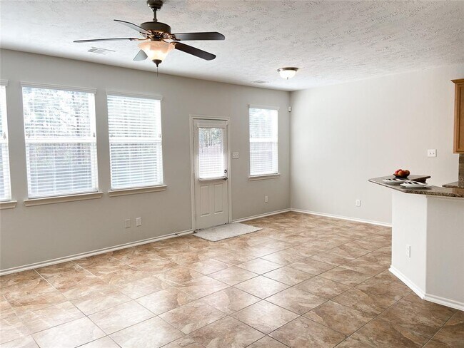 Building Photo - 27 Whitekirk Pl