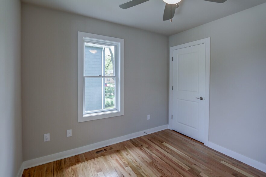 Building Photo - 1213 Vilas Ave
