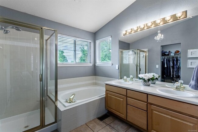 Building Photo - 9971 Blackbird Cir