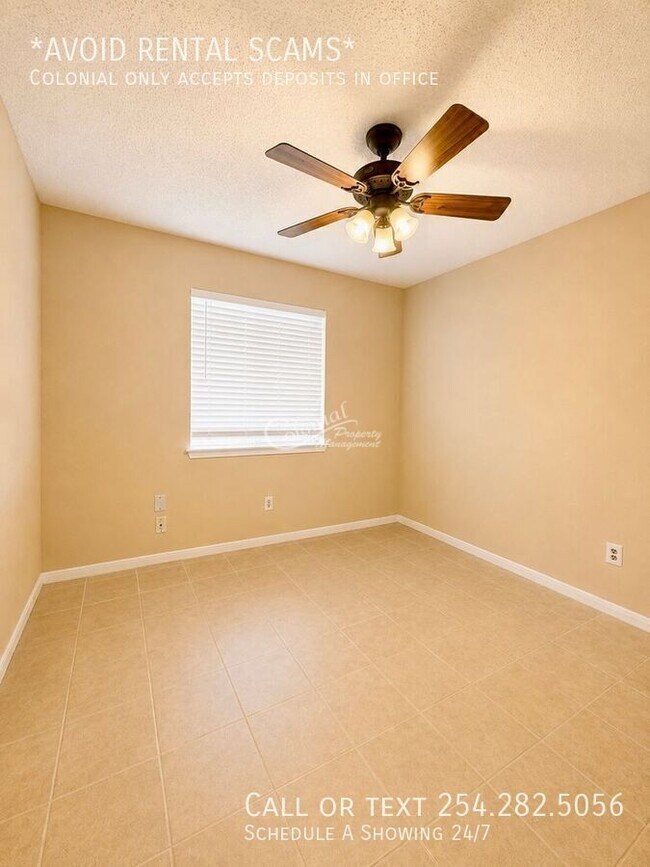 Building Photo - 901 Kelso Dr